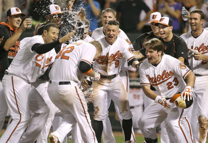 Wieters' 11th-inning HR gives Orioles 2-1 win