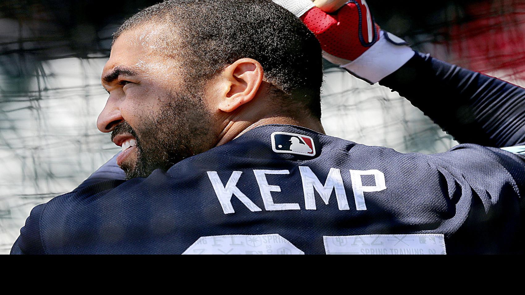 Atlanta Braves acquire Matt Kemp from Padres for Olivera