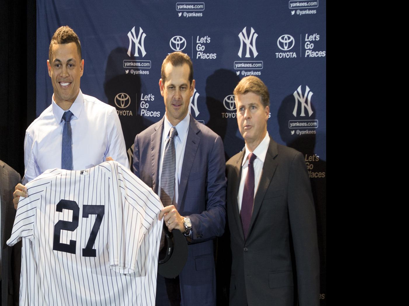 Marlins' Stanton joins Judge as Yankees' Towers of Power