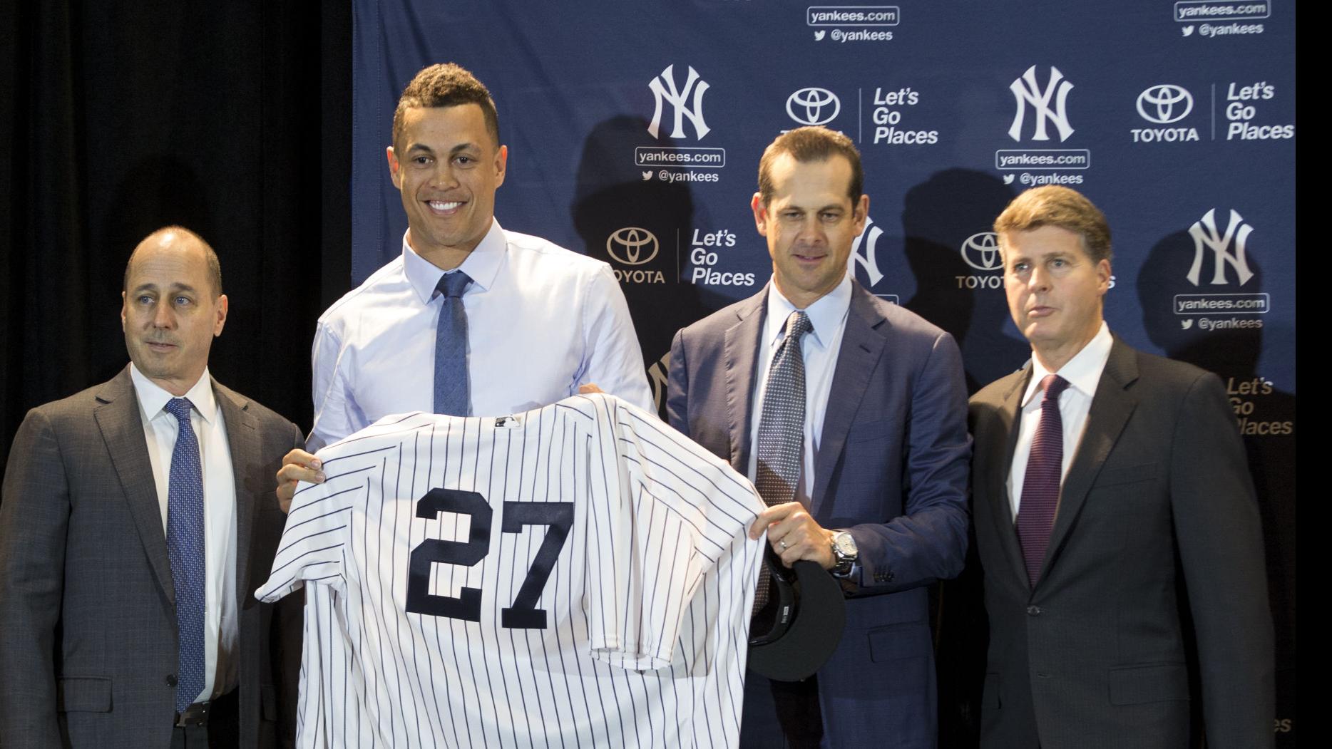 Marlins' Stanton joins Judge as Yankees' Towers of Power