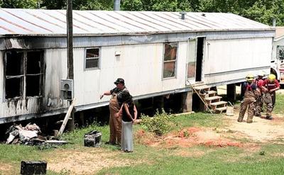 Trailer Fire Contained To One Bedroom News Meridianstar Com