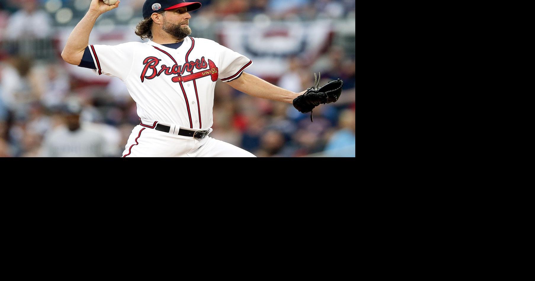 New York Mets Knuckleballer R.A. Dickey Talks About His Pitch