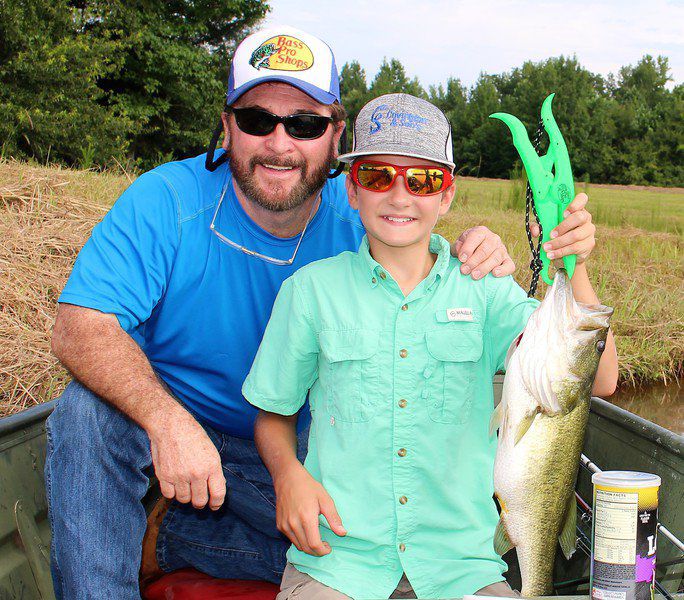 MIKE GILES: Finesse fishing for lunkers, Outdoors