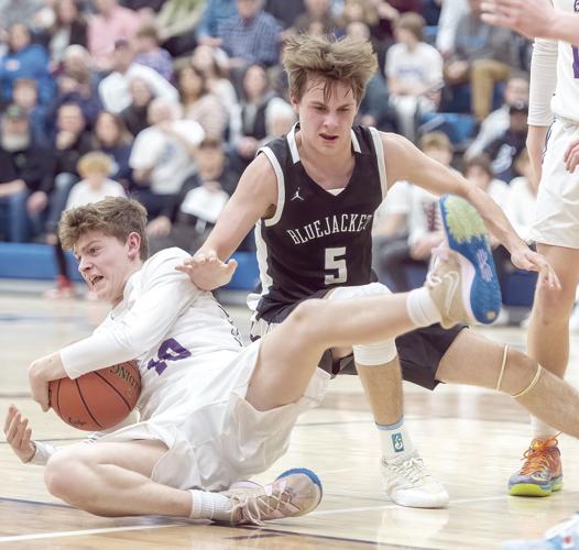 Bluejackets head to 7AAA finals after close game with Cloquet High