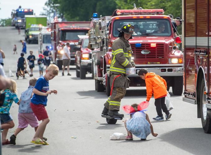 Eveleth Parade Gallery