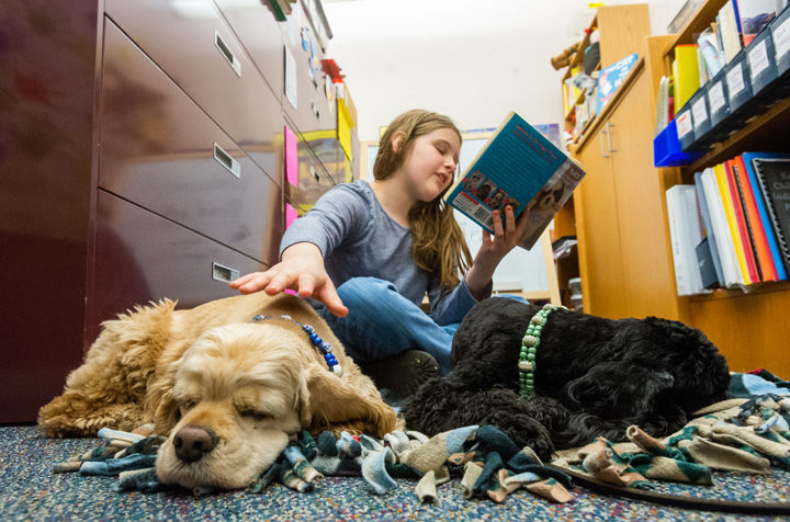10.17.19 reading dogs-7.jpg