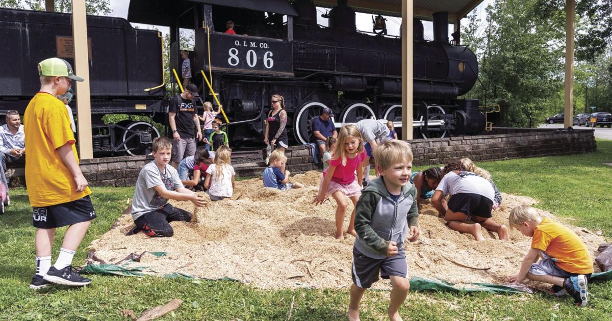 MERRITT DAYS CELEBRATION Local