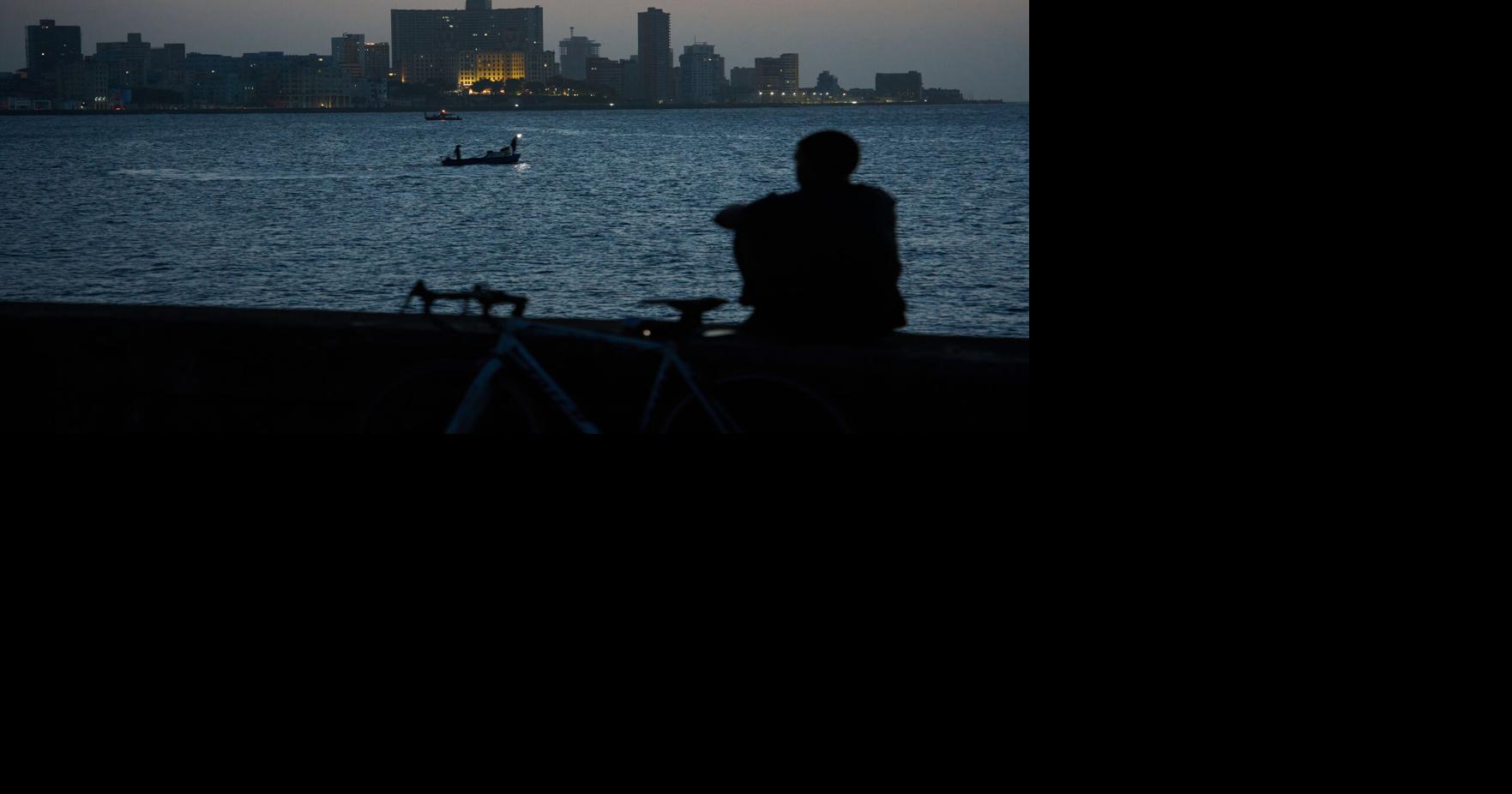 Cubans sleep on seaside boardwalk to seek relief from crippling blackouts and summer heat | Ap