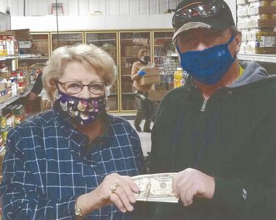 Craft and Stamp Club food shelf donation