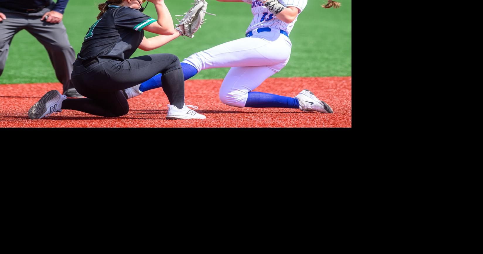 Rock Ridge-Spring Lake Park Softball | Gallery | mesabitribune.com