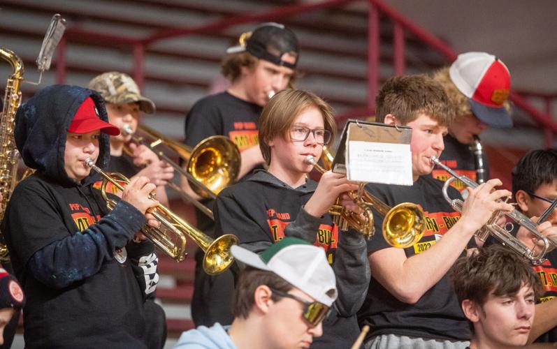 MI-B TITLE GAME BOUND | Featured | mesabitribune.com