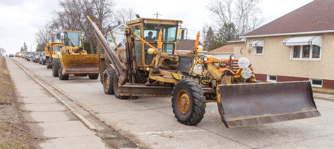 Eveleth honors longtime employee Horoshak with parade News