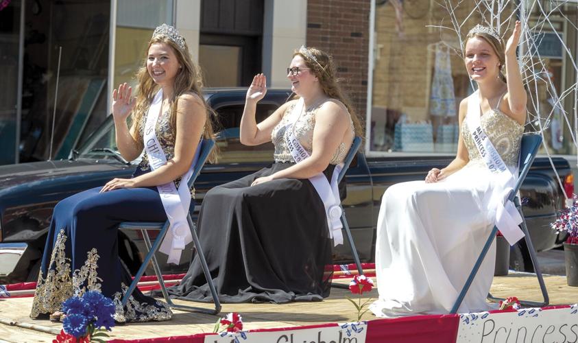 ‘Moonlight’ Doc Graham Parade Local