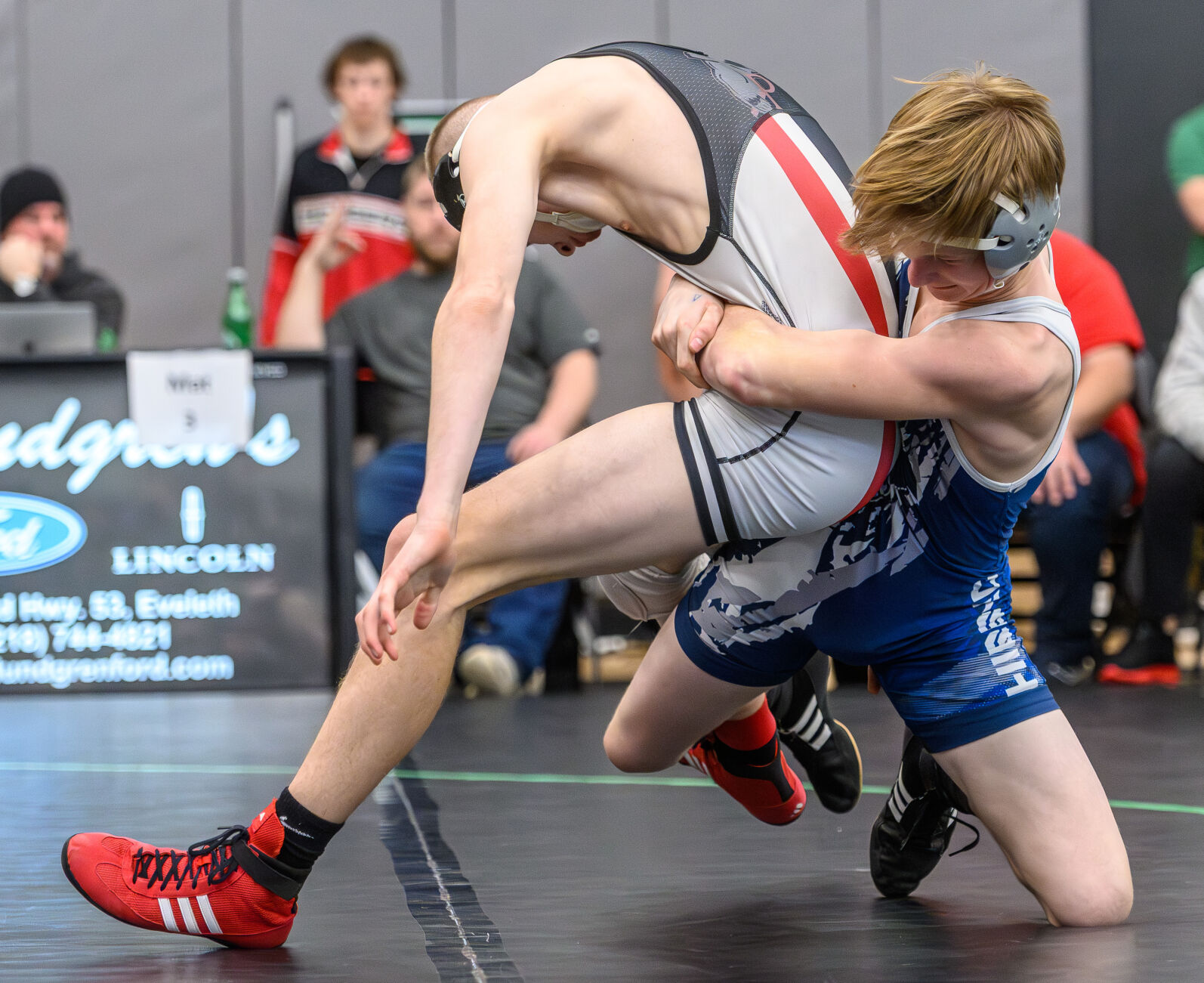 Rock Ridge wrestling sends three to state | Sports | mesabitribune.com