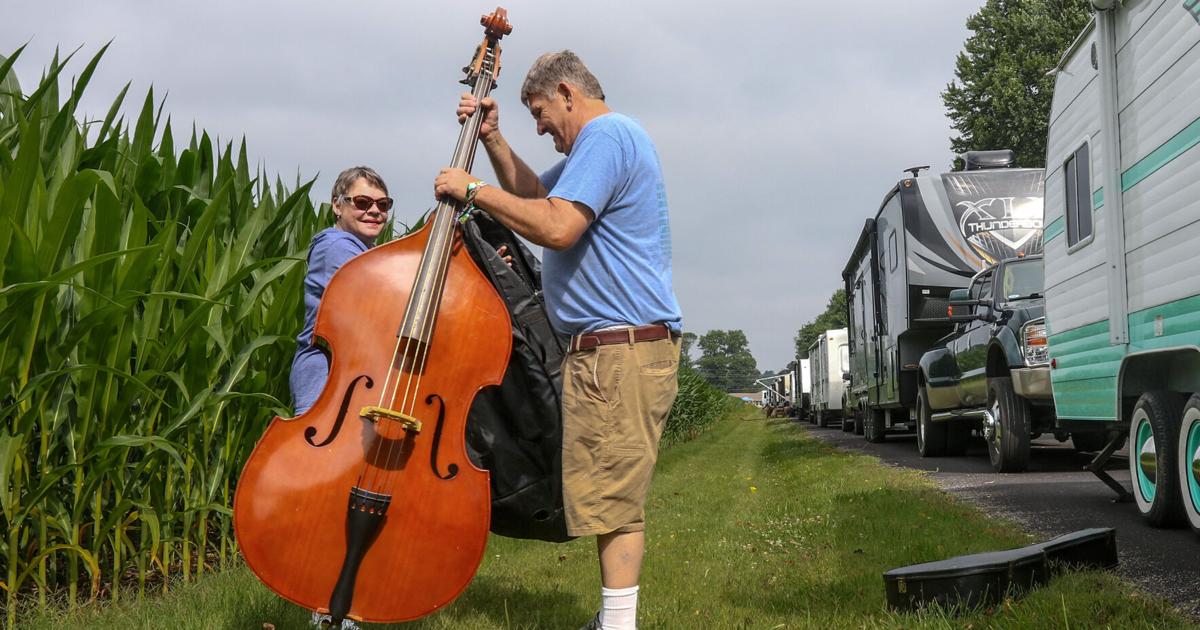 Traveling for tunes: Campers make way to ROMP Fest | News | messenger ...