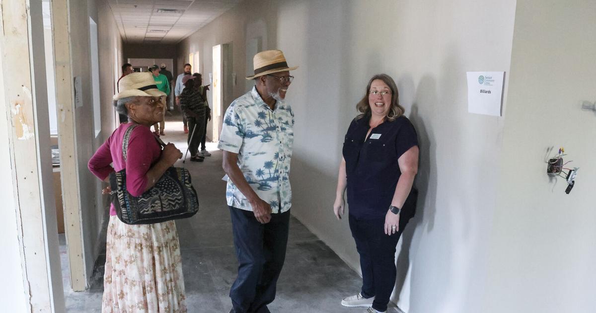 Senior center open house met with rave reviews | Local News | messenger ...