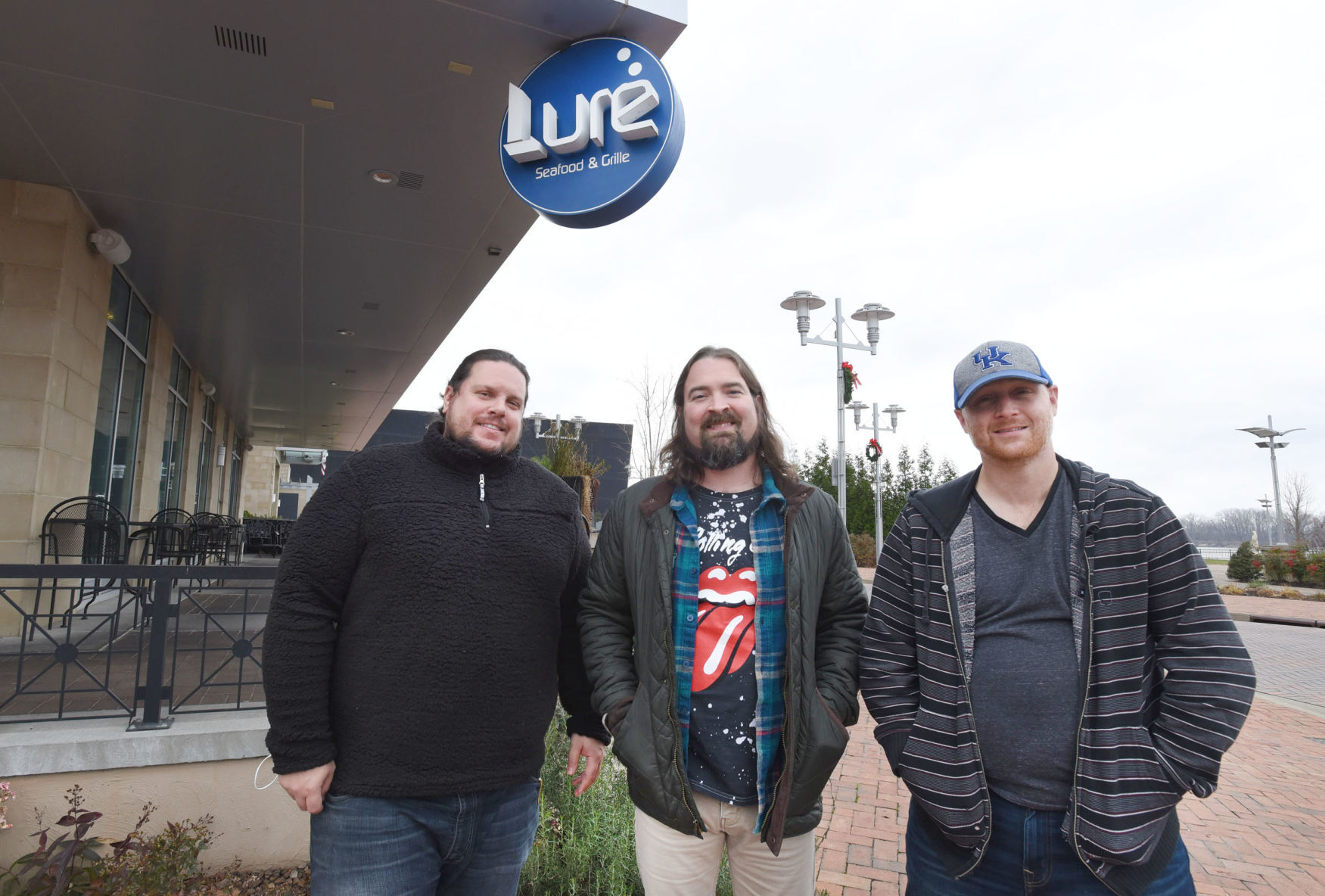 Musicians raising money for restaurant, bar workers - Vimarsana News