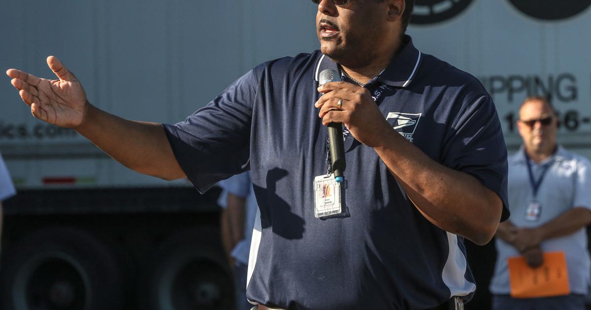 Postal Paws Program Postal officials roll out PAWS dog safety program | News | messenger ...