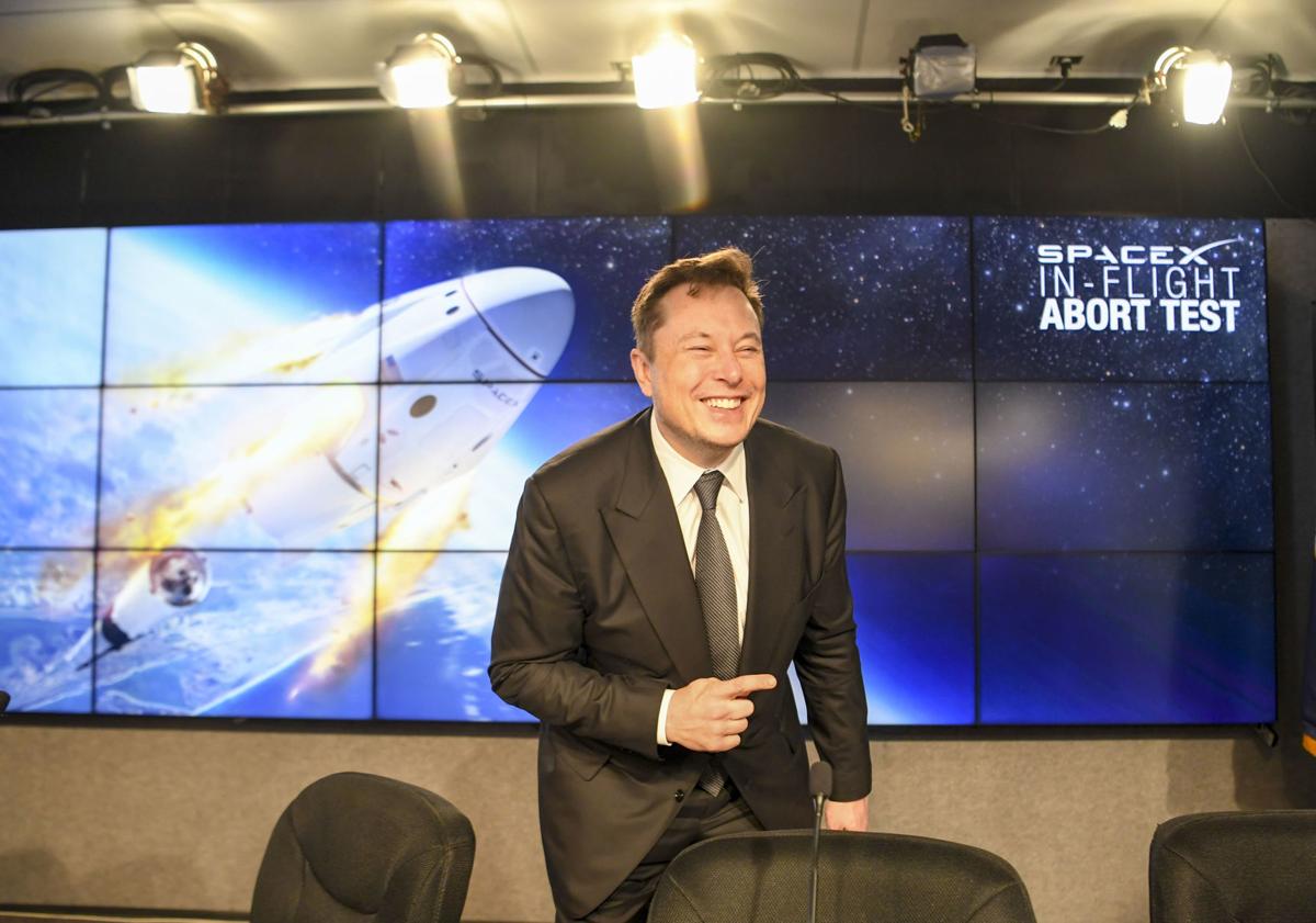 Elon Musk Went From Sleeping In The Factory To Being On The Cusp Of Launching A Crew Into Space News Messenger Inquirer Com