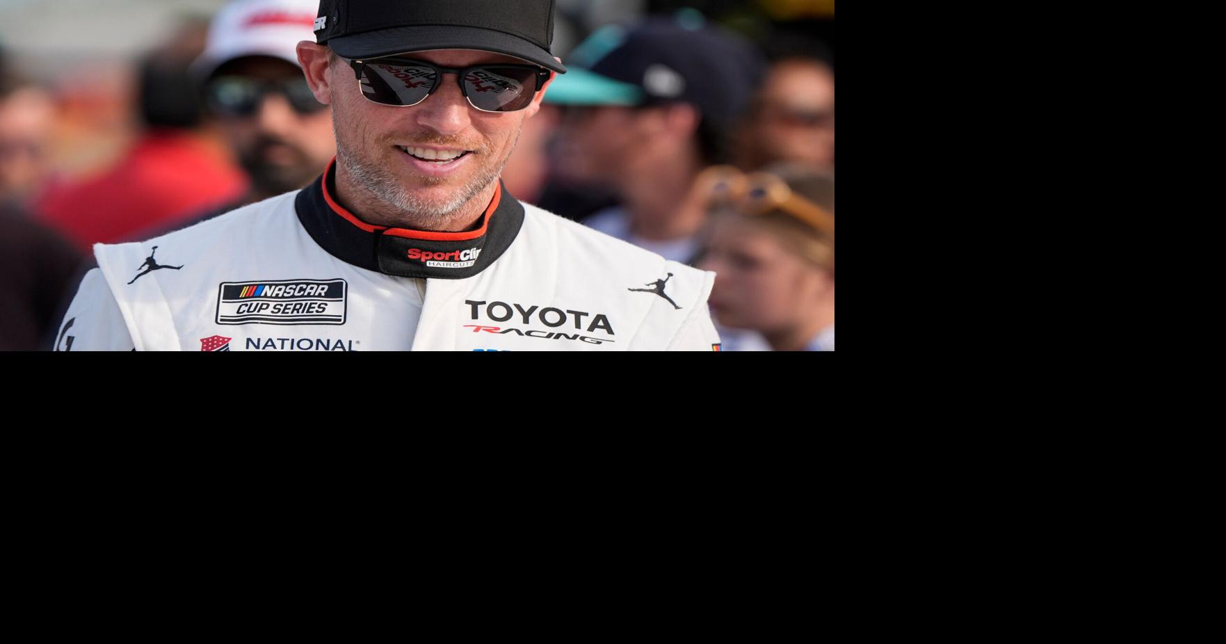 Denny Hamlin leads NASCAR points race ahead of Iowa's short-track weekend
