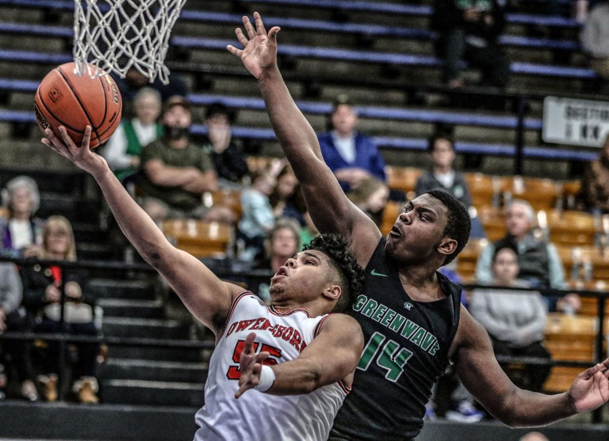 Owensboro Can T Be Held Back In 85 44 Win Over Meade County