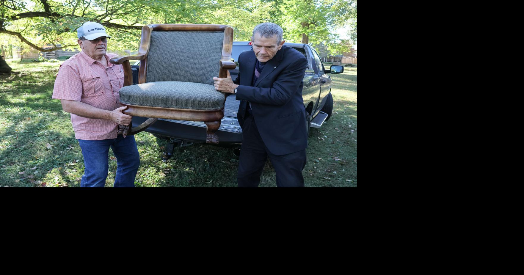 Clark donates 'Lincoln rocker' to Lincoln Pioneer Village and Museum ...