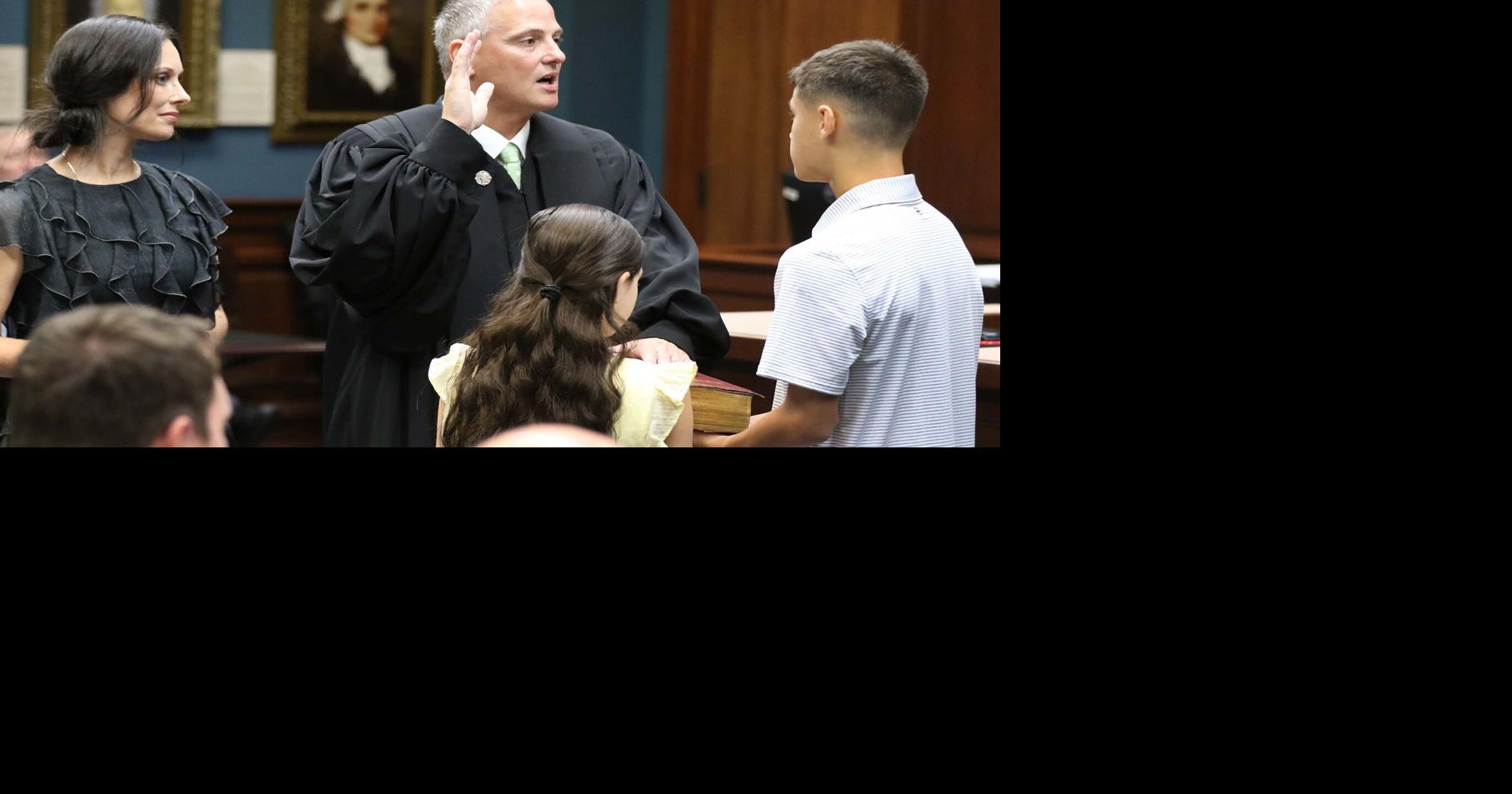 Quattrocchi sworn in as District Judge | News | messenger-inquirer.com