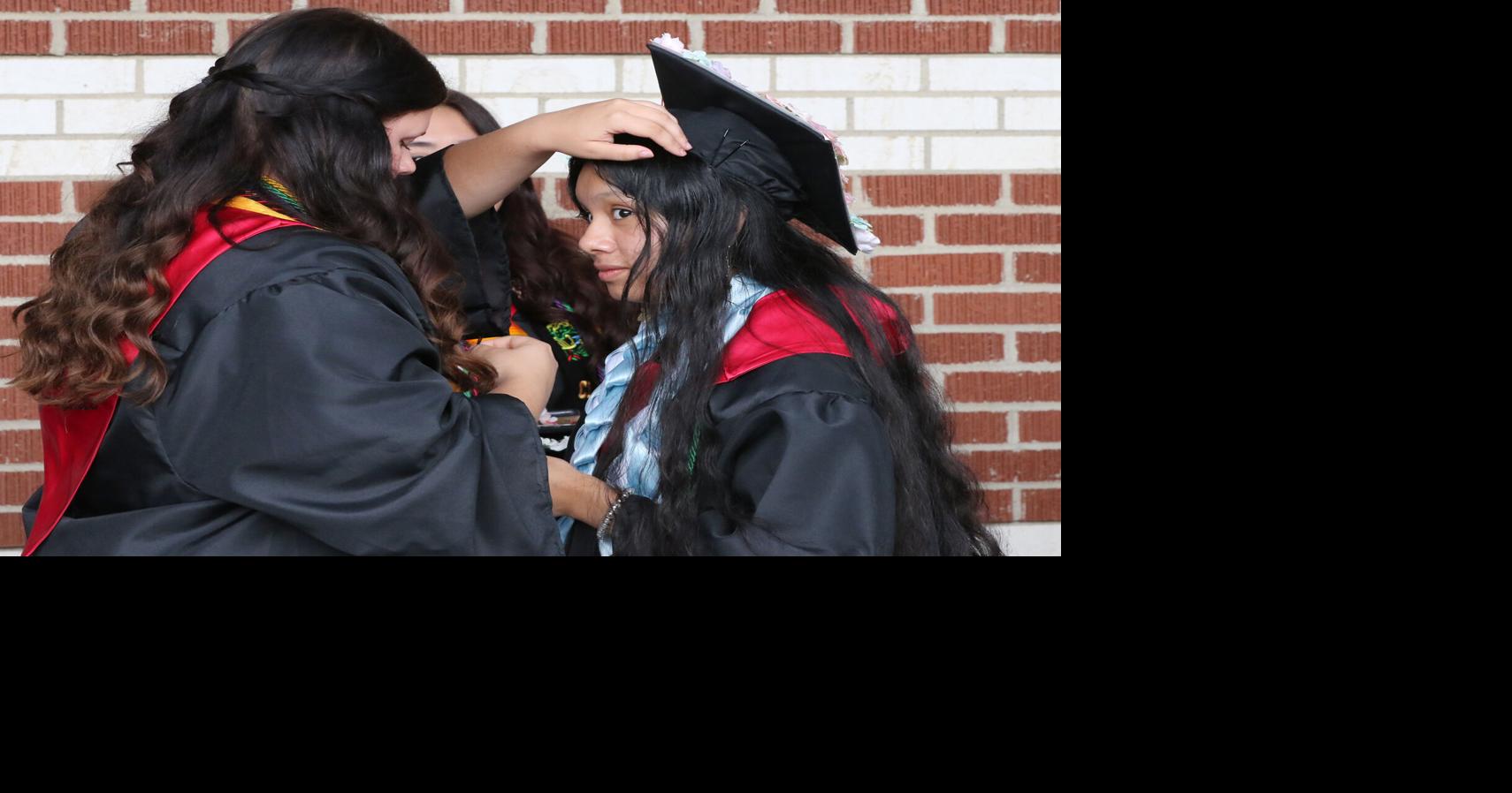 OHS says farewell to Class of 2025 | Local News | messenger-inquirer.com