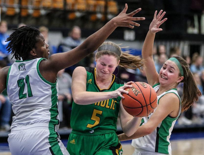 Catholic Pulls Away From Meade Sports Messenger Inquirer Com