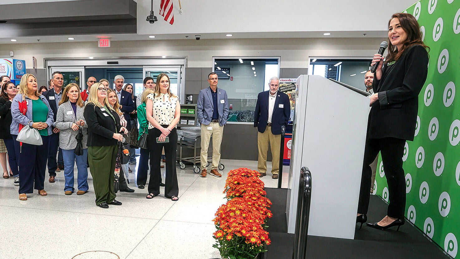 Publix prepares for Saturday morning opening