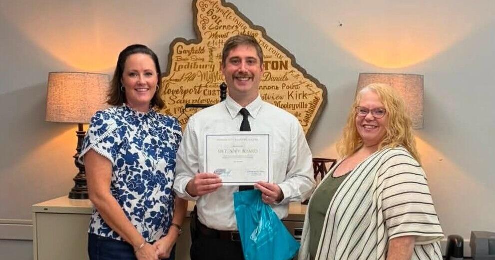 BCSO Detective receives Silverleaf Community Partner Award