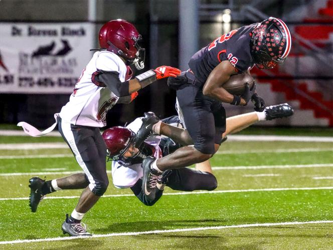 No. 3 Red Devils rout No. 8 Maroons | Local Sports | messenger-inquirer.com