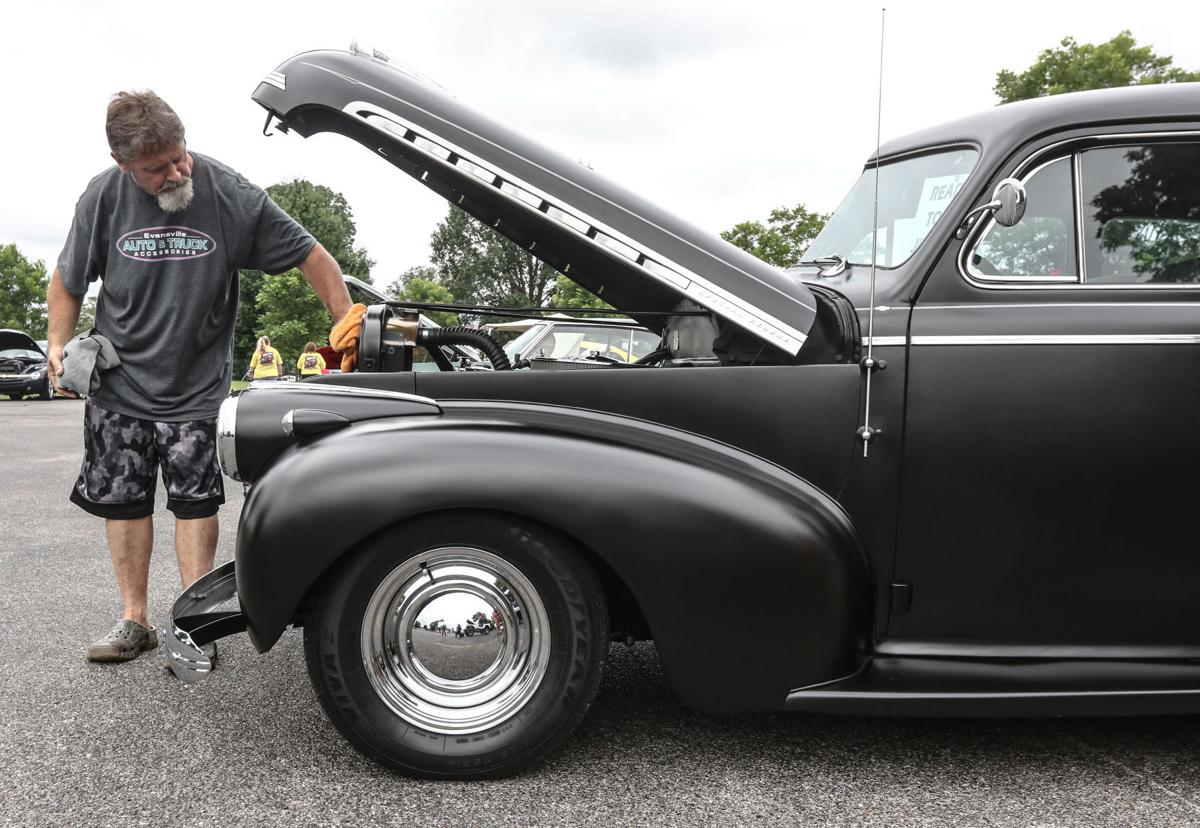 Corvette Lovers Vette Club Hosts Car Show At Yellow Creek Park Local News Messenger Inquirer Com