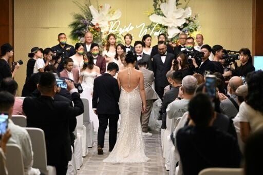 Hong Kong Lgbtq Couples Seek Love Recognition In Mass Wedding National News Messenger 8066