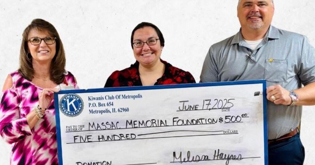 Hospital foundation receives Kiwanis donation