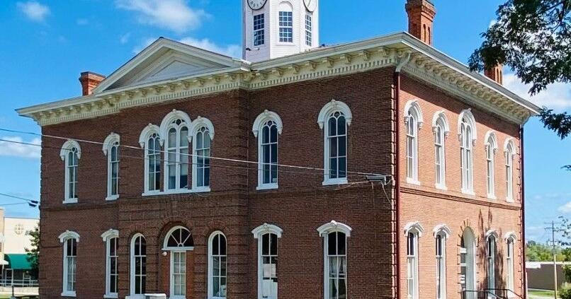 Vienna receives Landmarks Illinois grant for courthouse preservation