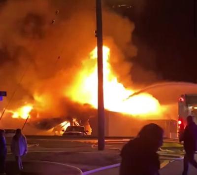 METNWS-01-14-21 BOB HARPER FORD FIRE_PHOTO