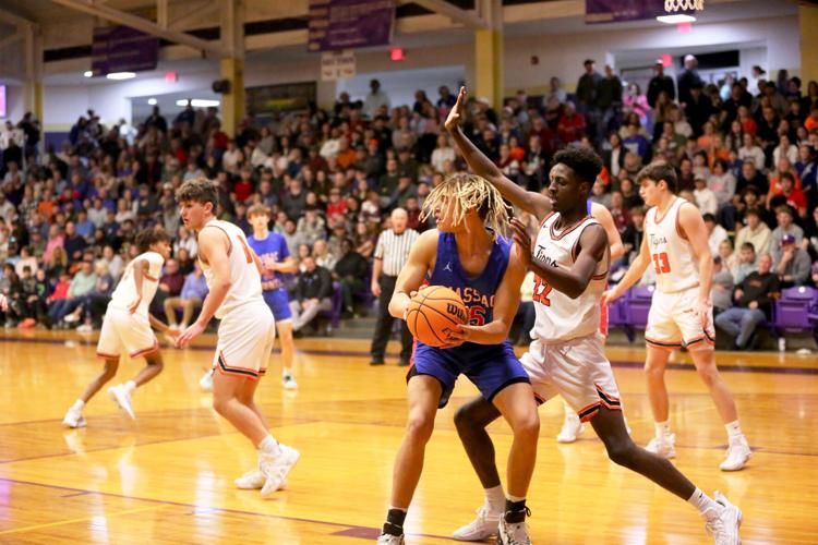 Herrin repeats at Eldorado Holiday Tournament Sports