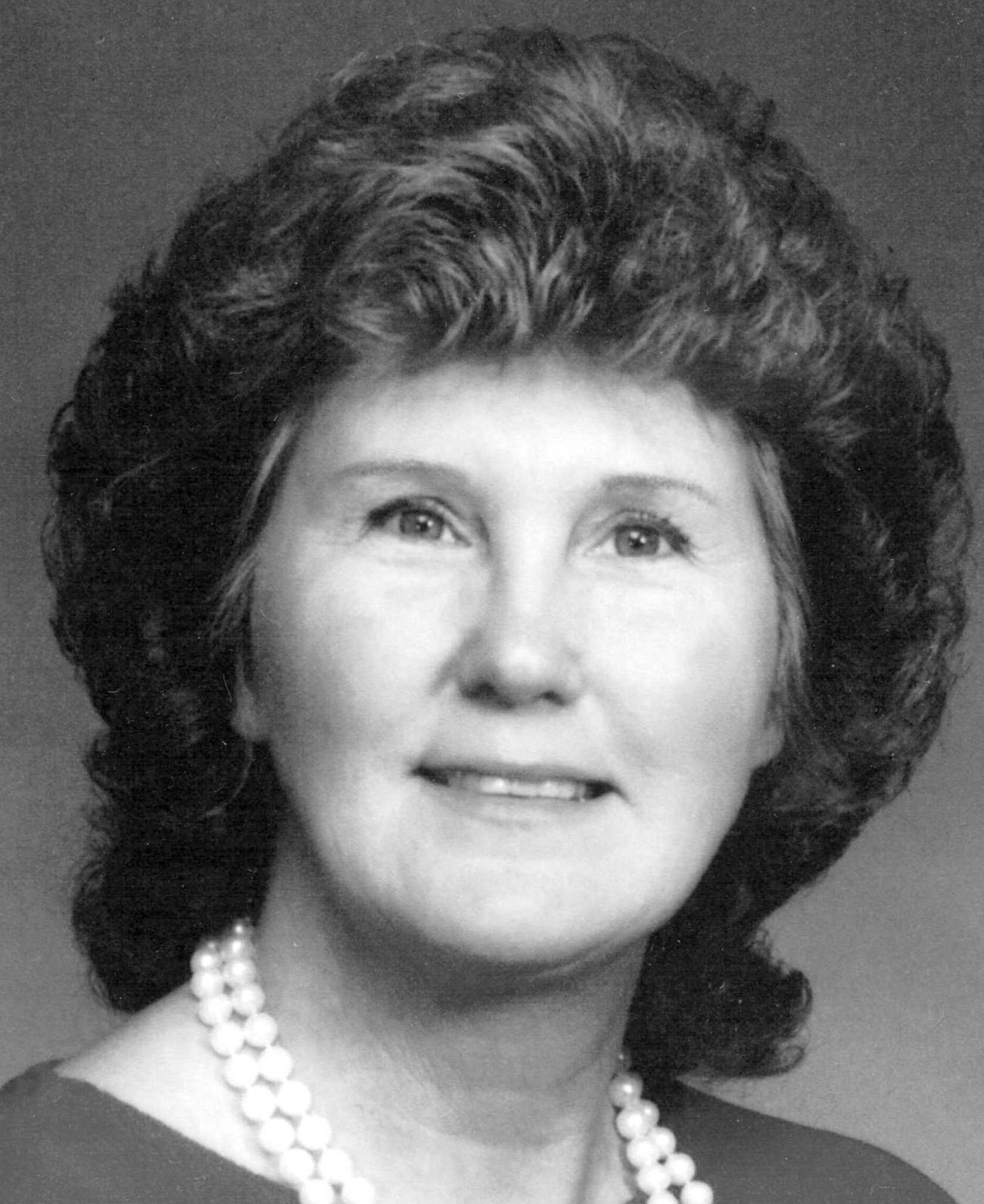 Ethel Pauline Henley | Obituaries | Metropolisplanet.com