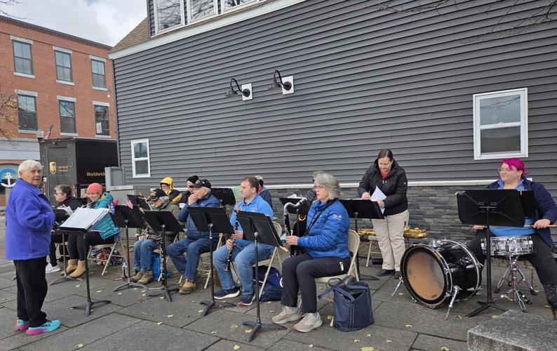 Doug Teel Rockland Honors Veterans on Their Day | News | midcoastvillager.com