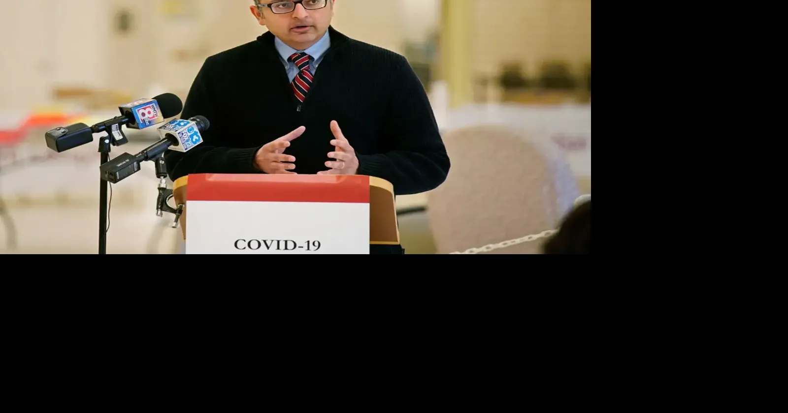 Democrats Weigh a New Standard-Bearer