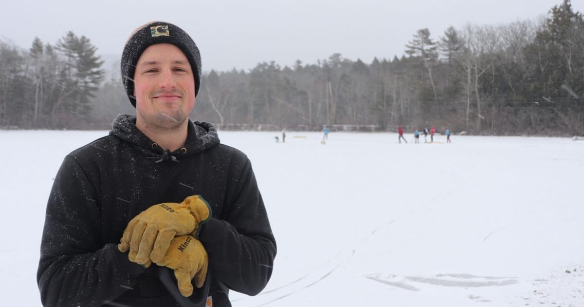 Just Some Regular Rink Rats | What It's Like | midcoastvillager.com
