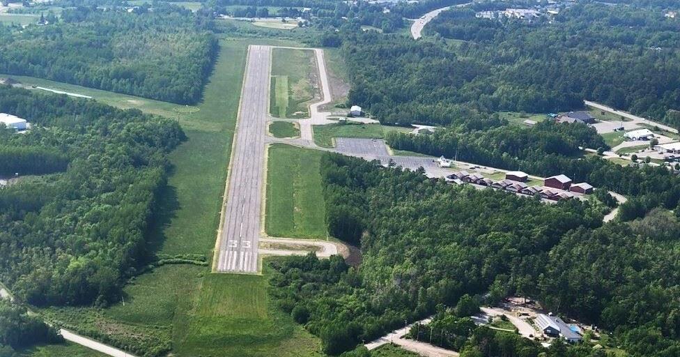 Belfast Charts Its Airport's Next Course