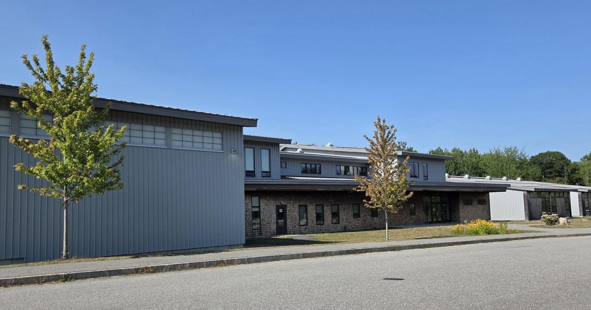 Owls Head Voters to Decide on Allowing Second Cell Tower Site in Town