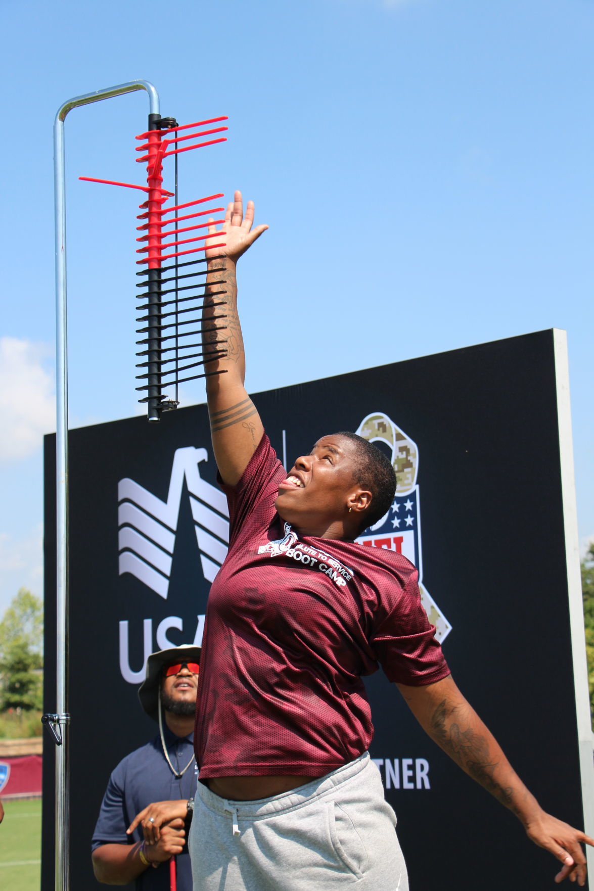 Denver Broncos partner with USAA in Salute to Service boot camp