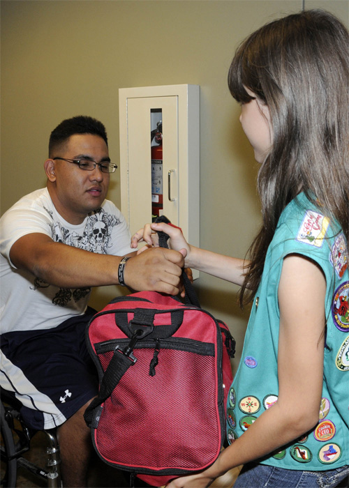 Girl Scouts help wounded warriors News