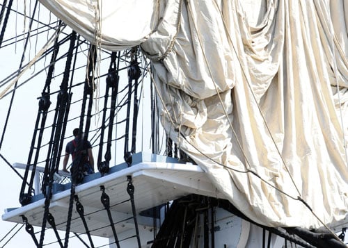 Uss Constitution Sails For First Time Since 1997 