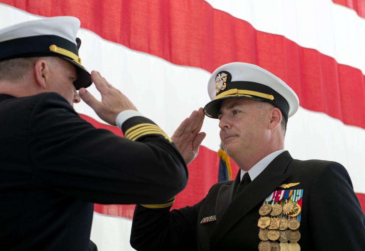 Cprw 11 Welcomes 58th Commodore Norfolk Navy Flagship Militarynews Com