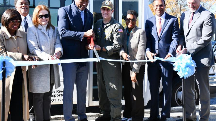 Free transit service officially launches on Naval Station Norfolk