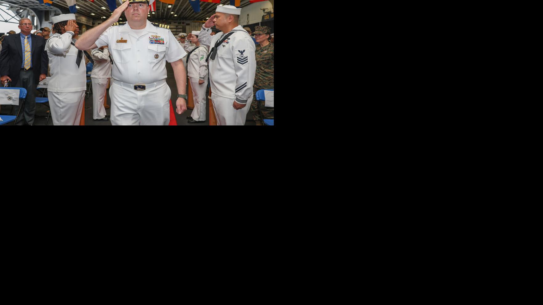USS Iwo Jima holds change of command ceremony